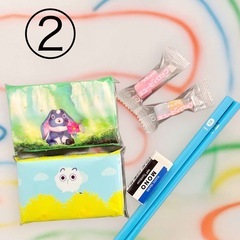 🎅🎄🤍クリスマスバージョン✨️文房具とお菓子の5セットまとめ売りの画像