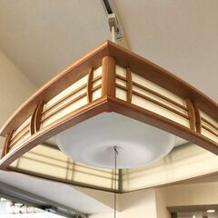 和風ペンダントライト RV80077 タキズミLEDタイプ ～8畳用 樹脂枠カリン調 プラスチックセード(乳白色) プルスイッチ付 昼光色の画像