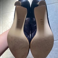 ダイアナ　パンプスの画像