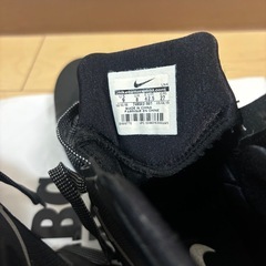 NIKE スニーカー ブーツ　ハイカットスニーカーの画像