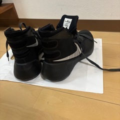 NIKE スニーカー ブーツ　ハイカットスニーカーの画像