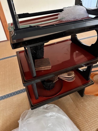 旅館　和風　テーブル　御座　6点ずつ　漆塗り