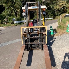 日産フォークFG9の画像