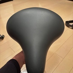 ブリジストンアルベルト用サドルの画像