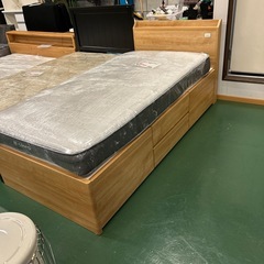 ニトリシングルベッド＋マットレス970x 2000x580580の画像