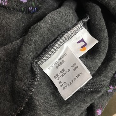 M サイズ　ニッセン　ジャケット　キルト　花柄　グレーの画像