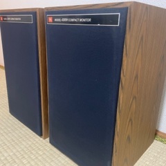 JBL4305H WHペアの画像