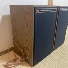 JBL4305H WHペアの画像