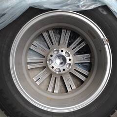 タイヤ4本の画像