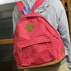 ドット柄 リュックサック ピンク かわいい 大きめ 撥水 カジュアル 未使用　韓国ファッションの画像