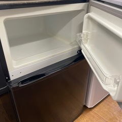 【安心の6ヶ月保証】エスキュービズム の2ドア冷蔵庫の画像