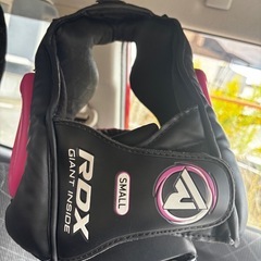 ☆美品！ RDX ヘッドギア Sサイズ ピンク黒の画像