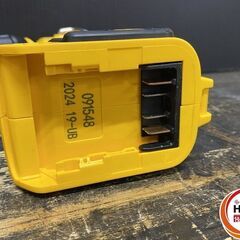 【久留米】【引き取り限定】【未使用品】DEWALT デウォルト DCL040 ワークライト LEDピボットライト 18V用 165Lm ※本体のみの画像