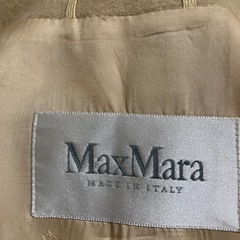 Max Mara 白タグ ベルト付　ロングコートの画像
