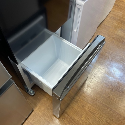 【安心の6ヶ月保証】Hisense の2ドア冷蔵庫