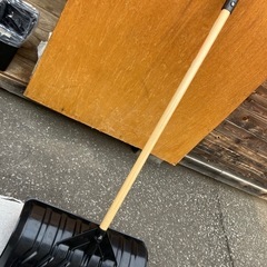 サンコープラスチック、タフラッセル　除雪用品　　雪 かきの画像