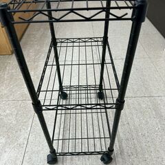 ★リユースのサカイ高崎店★TJ13257  スチールラック 黒 H71×D28.5×W44 クリーニング済みの画像