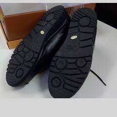 ID：236130　　アシックス婦人靴　　22.5サイズの画像