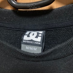 DCshoes メンズスウェットの画像