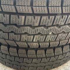 軽トラ、軽バン用 145R12 6P ダンロップ スタッドレス 2本の画像