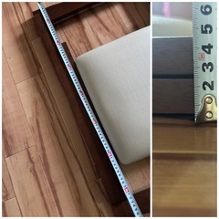 ダイニングテーブル、折り畳み椅子の画像