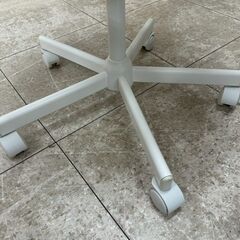 ★リユースのサカイ高崎店★TJ13260  椅子 黄色 H41.5×D43.5×W56.5 クリーニング済みの画像