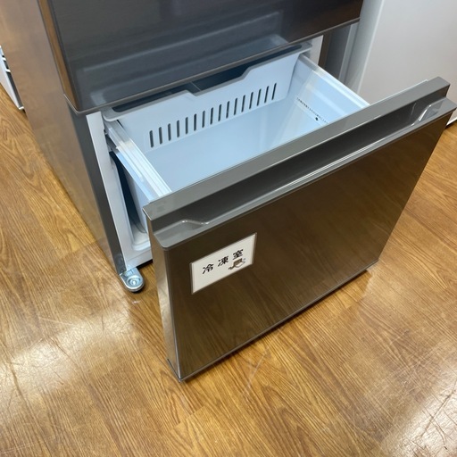 【安心の1年保証】Hisense の3ドア冷蔵庫