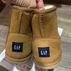 GAPキッズ　ムートンブーツ　22センチの画像