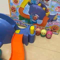 【美品】アンパンマン　ふんすいジャンプ！クータンなみのりアイランドの画像