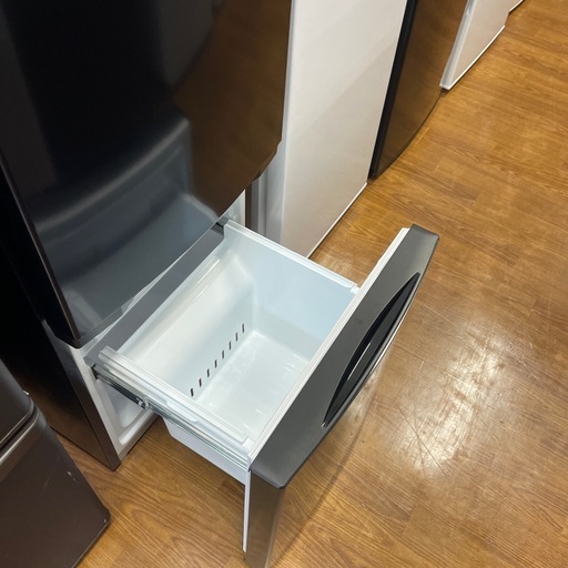【安心の1年保証】TOSHIBA の2ドア冷蔵庫