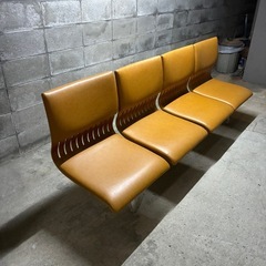 4人掛けベンチの画像