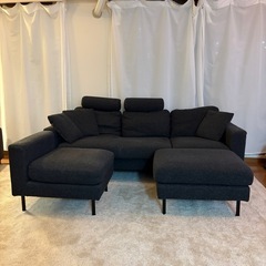 3人掛けソファ&オットマン2個のセット
の画像