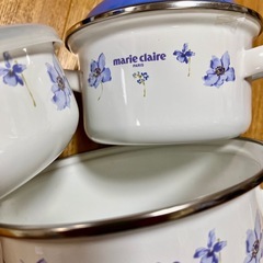 マリークレールmarie claire鍋　保存容器3点【新品】の画像