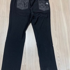 Black&White sport ゴルフパンツの画像