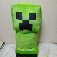 マインクラフト　特大抱き枕＆オオカミ＆ハチぬいぐるみマインクラフトの画像