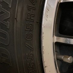 155/65/14アルミ付き冬タイヤ2022年溝あります軽自動車の画像