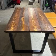 テーブルの画像