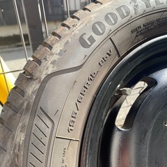 スタッドレスではなくオールシーズンタイヤです。ホイール付きナットなし 2022年製造　4本セット195/65R15の画像