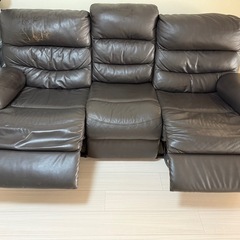 リクライニングソファー の画像