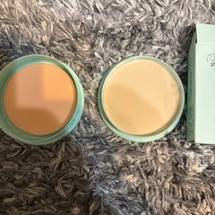 フェイスパウダー新品未使用の画像