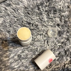 リキッドアイライナーとリップの画像