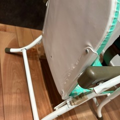 ローチェア　西松屋
の画像