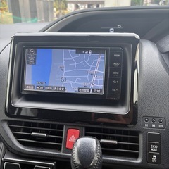 ２７年VOXY 検８年10月　ワンオーナー　ナビTV パワースライドドアの画像