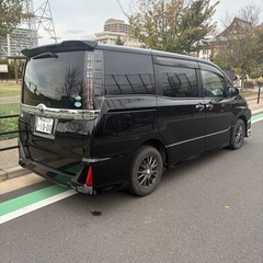 ２７年VOXY 検８年10月　ワンオーナー　ナビTV パワースライドドアの画像