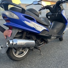 マジェスティ１２５ FI 青　自賠責R 9年1月　の画像