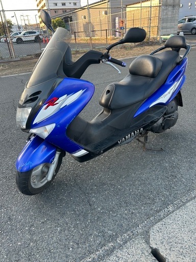 【値下げしました】マジェスティ１２５ FI 青　自賠責R 9年1月　