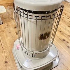 コロナ石油ストーブの画像