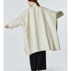 ほぼ未使用✳︎mizuiro ind クルーネックワイドコート　アイボリーの画像