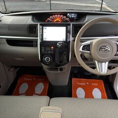 【総額コミコミ】広島発プライムゲート25年タントXSA　パールホワイト　ワンオーナー　純正８インチナビ　バックカメラ　フルセグテレビ　ステアリングリモコン　両側パワースライドドア　スマートアシスト　スマートキー　プライバシーガラス　タイミングチェーン　修復歴無し　ディーラー系オートオークション仕入　軽自動車　軽スライド　格安の画像