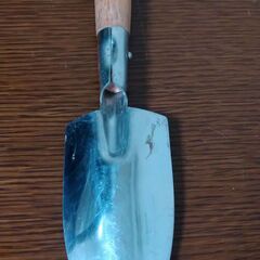 小さいスコップ（5x25cm位）の画像